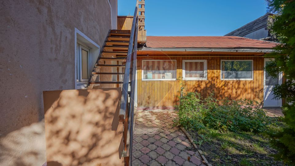 Comision 0% | Casă individuală | Garaj | Acces auto | Teren 591 mp |