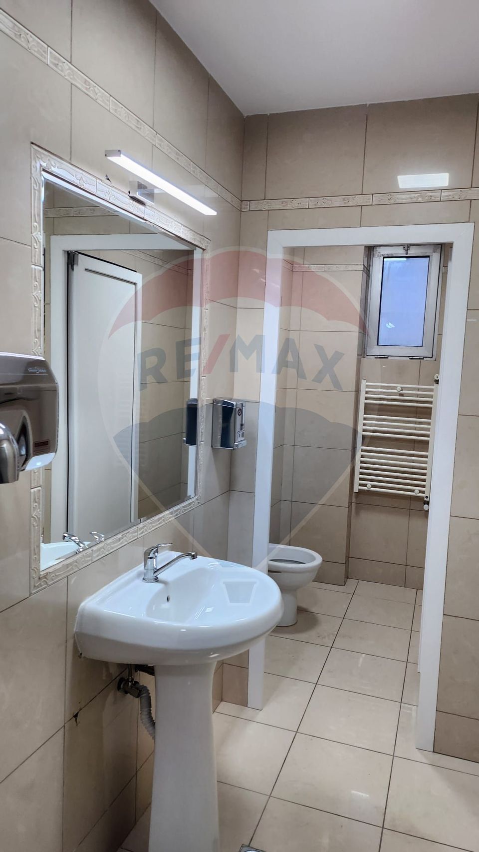 Spațiu de birouri de 1,054mp de închiriat în zona Bucureștii Noi