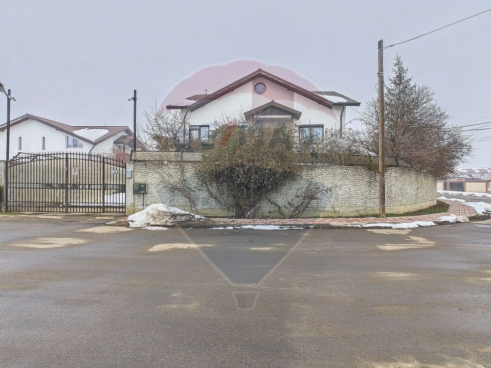 Casa de vanzare  |  6 camere  |  Copaceni