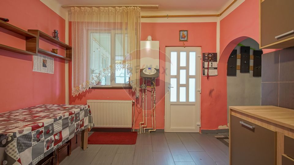 4 room Apartment for sale, Baciu area