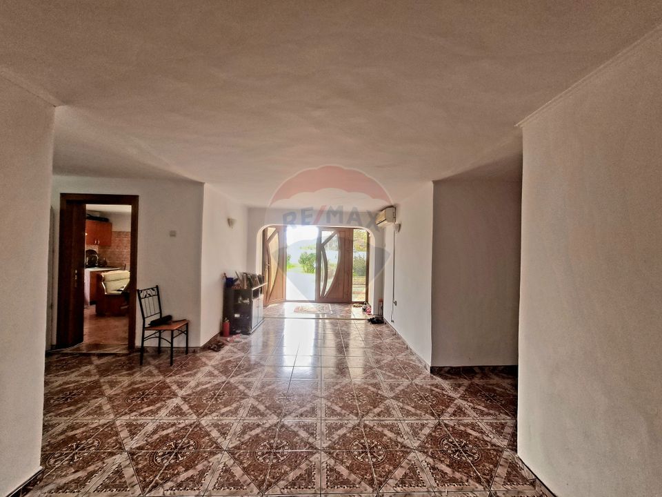 7 room House / Villa for sale