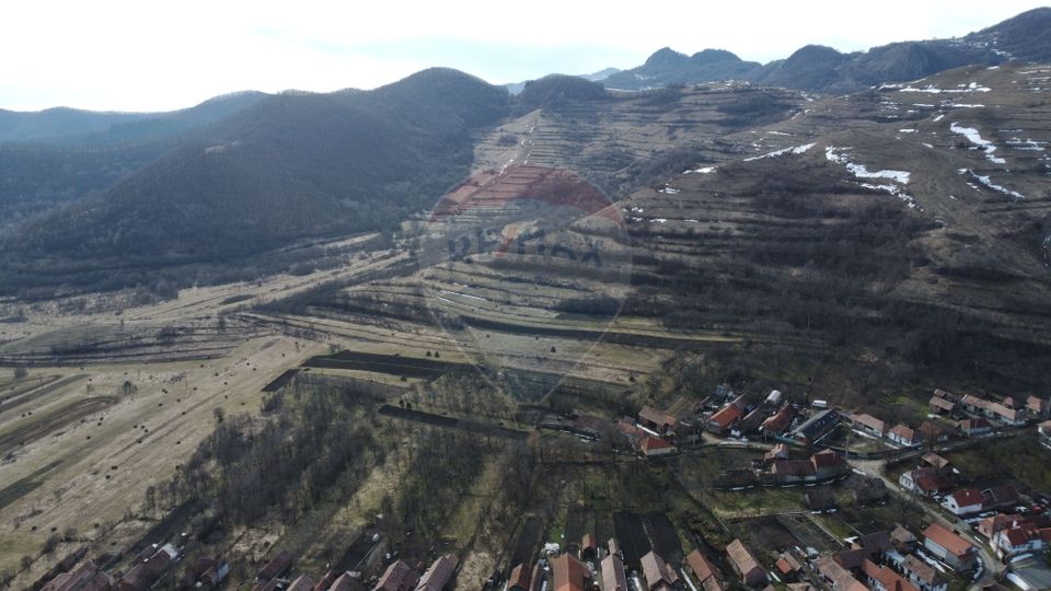 Teren intravilan 1.271 mp – Izvoarele, jud. Alba