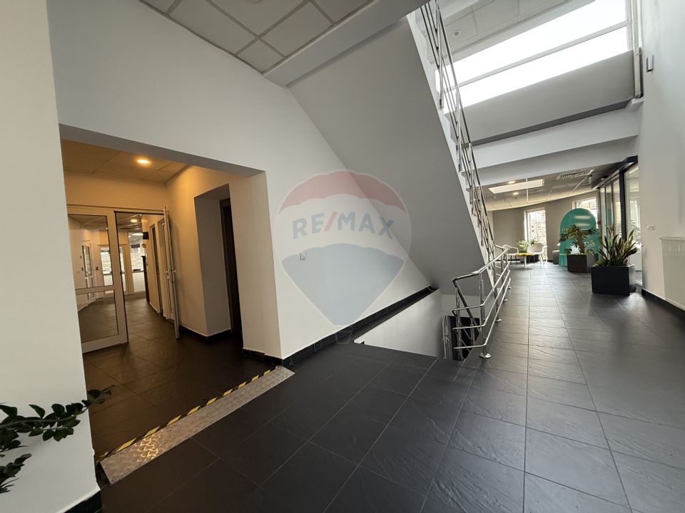 Spațiu de birouri de 286mp, cladire A - Se poate compartimenta in 2