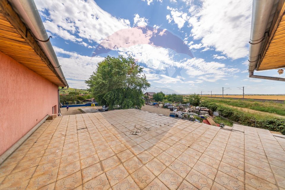 Spațiu industrial cu potential de vanzare in Paulis,Arad