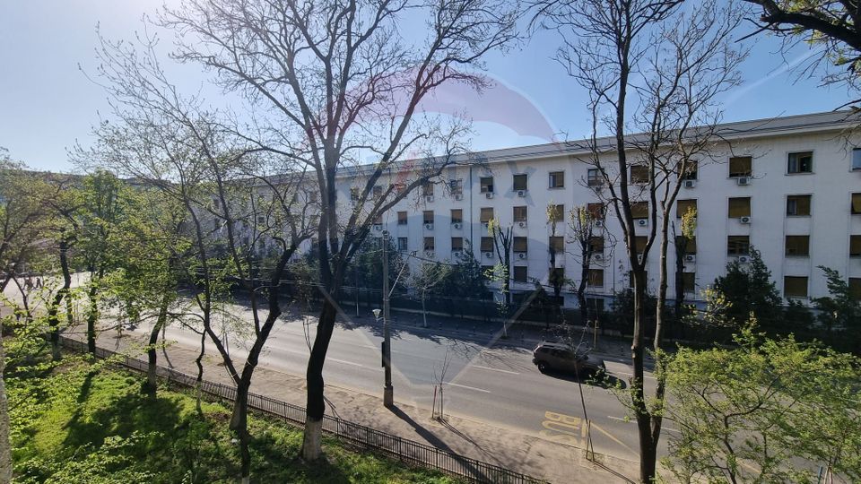 2-room apartment for sale in Cotroceni area, Military Academy