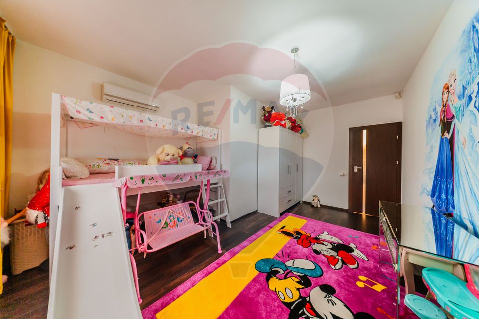 Casă de lux , finisaje premium, piscină, curte amenajată –Vladimirescu