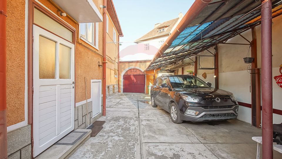 0% Comision | Casă cu potențial enorm | Centrul Civic | Zona Sanitas