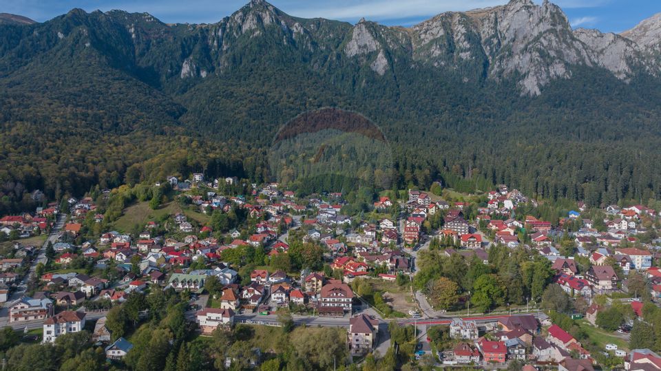 Hotel de 3 Stele Activ în Bușteni, cu Vedere Spre Munții Bucegi!