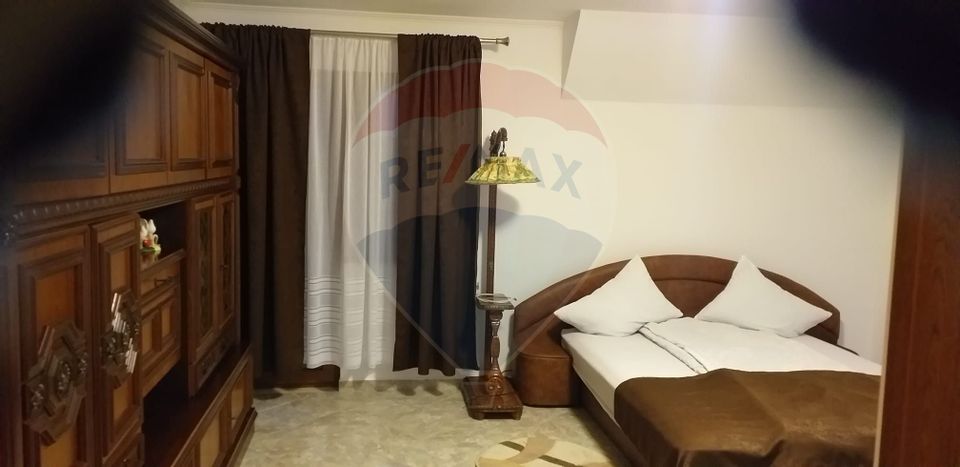 6 room House / Villa for sale