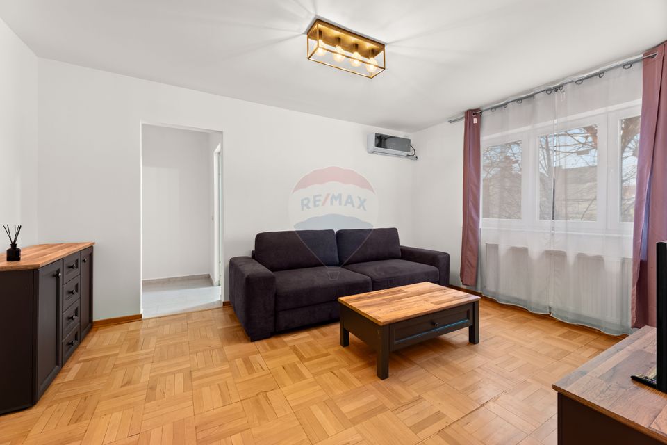 3 room Apartment for rent, Ultracentral area