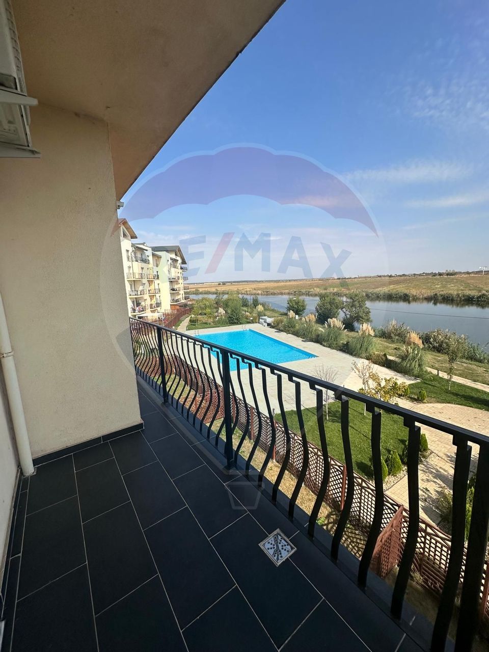 Apartament cu 2 camere de vânzare | Cosmopolis | Balcon | Investitie