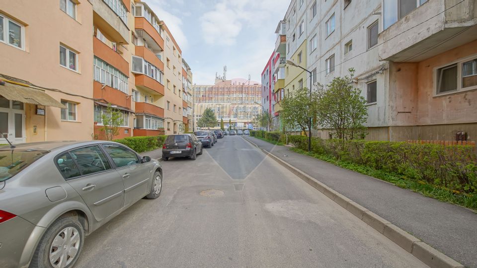 REZERVAT| APARTAMENT| 3 CAMERE| 2 BAI| ETAJ 1/4|