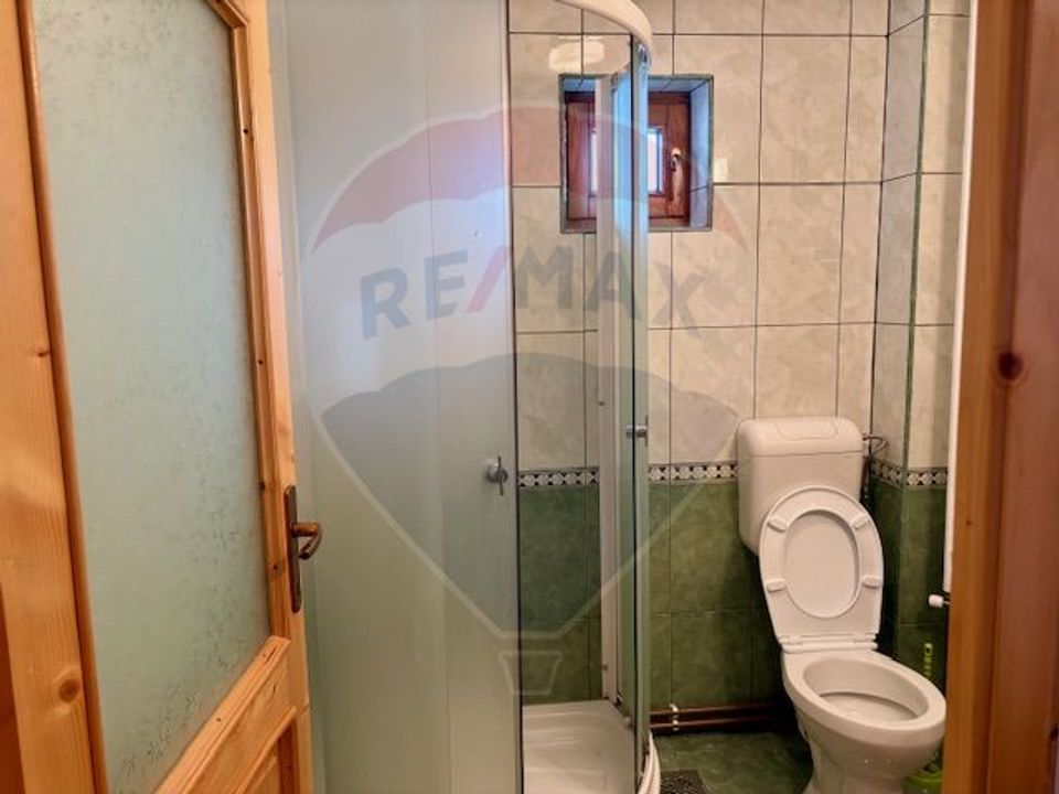 6 room House / Villa for sale