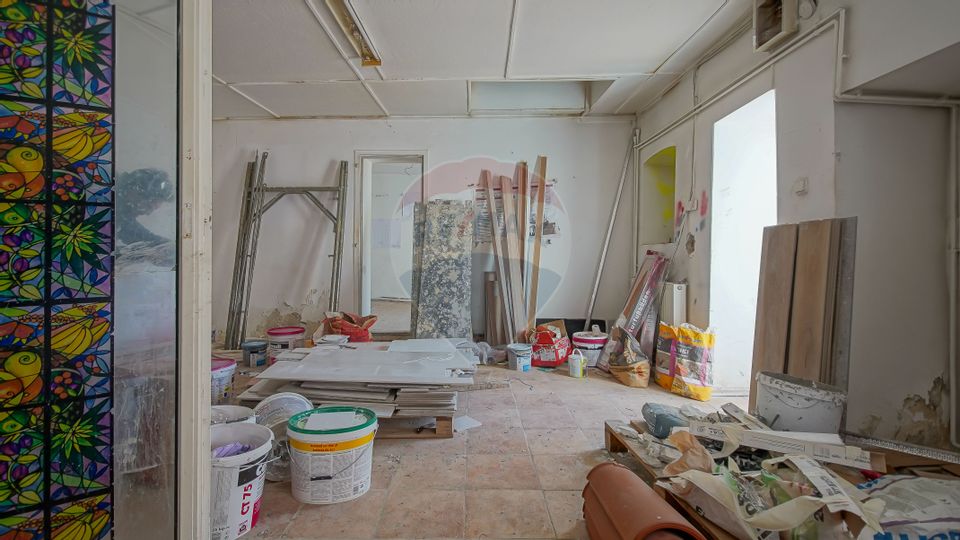 CASA CU POTENTIAL DE EXPLOATARE | DIVERSE ACTIVITATI | DE MIJLOC 50
