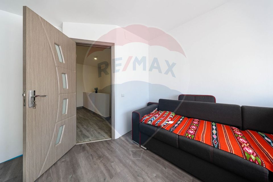 5 room House / Villa for sale