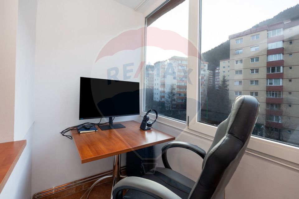 Garsonieră de vânzare mobilată și utilată Răcădău - Brașov