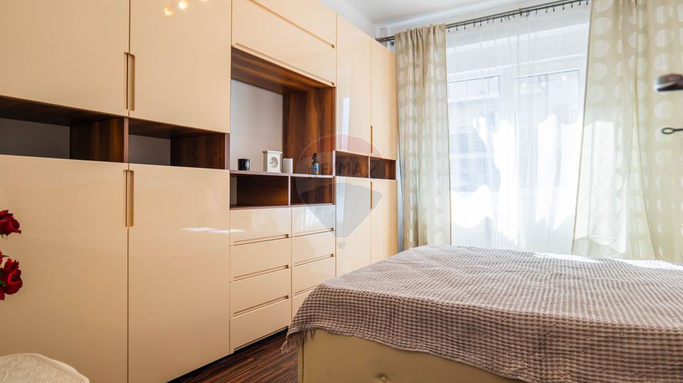 Dobroesti - vanzare apartament 3 camere, strada Marului