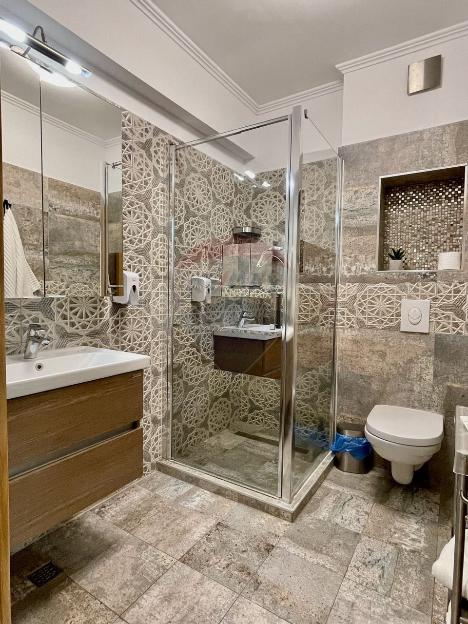 2 room Apartment for rent, Central area