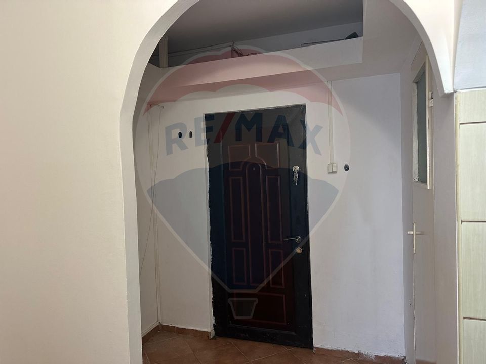 Apartament cu 1 camere de vânzare în zona Calea Moinesti