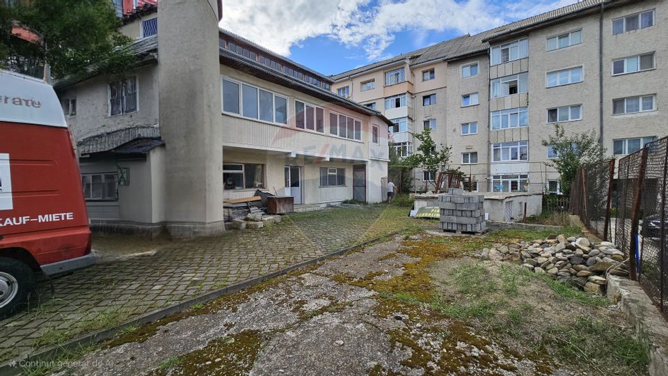 Complex comercial de 340mp în zona Obcini-Suceava