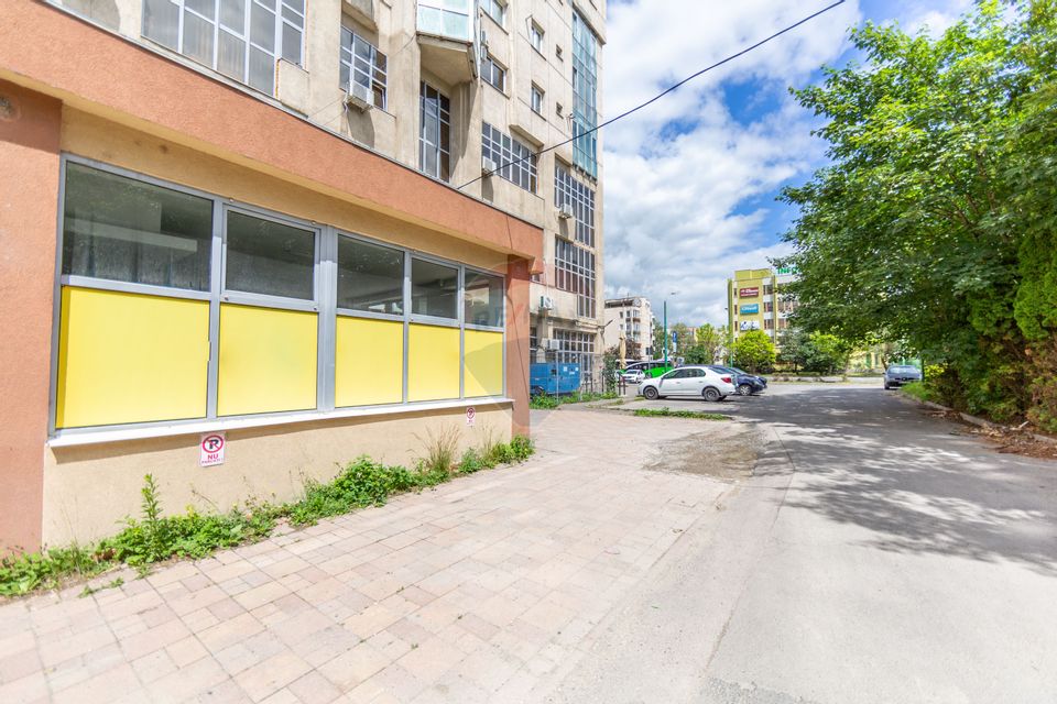 Spațiu comercial de inchiriat,340  mp suprafata utila, Centrul Civic