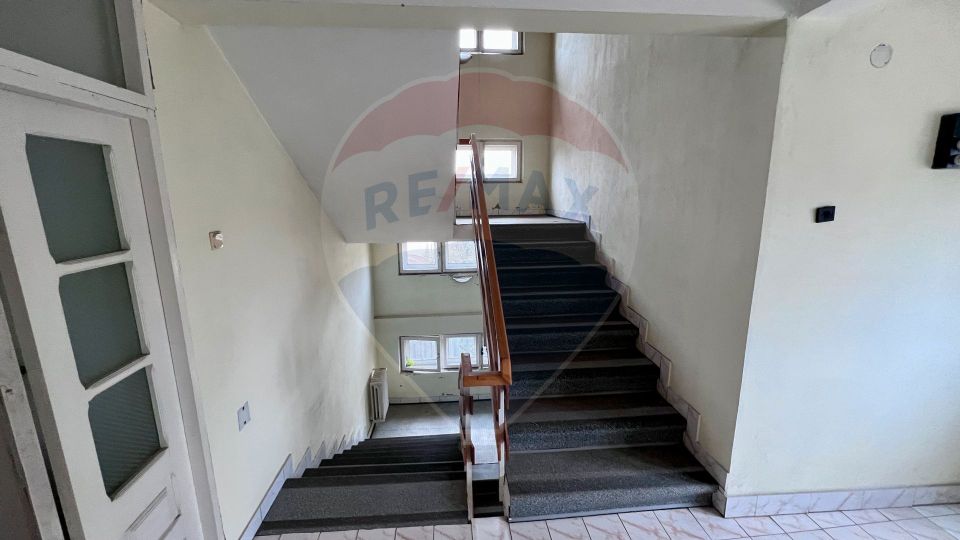 15 room House / Villa for sale, Central area