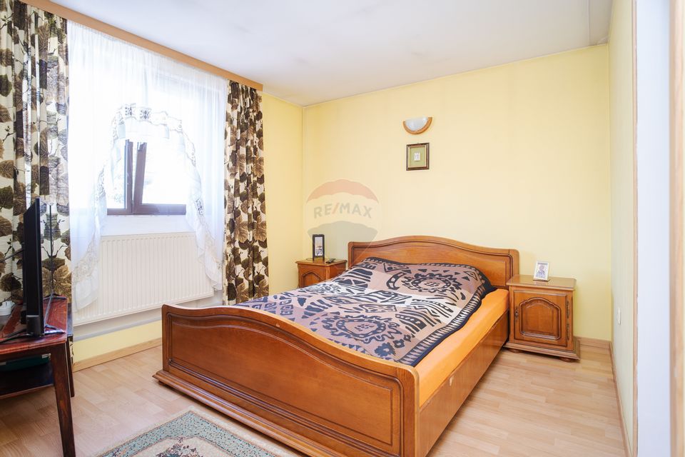 Casă de vânzare 184 m.p pe Șos. Voinești Nr12- Iași