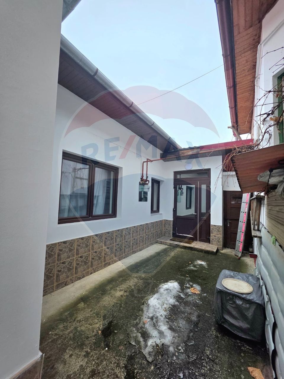 2 room House / Villa for sale, Central area