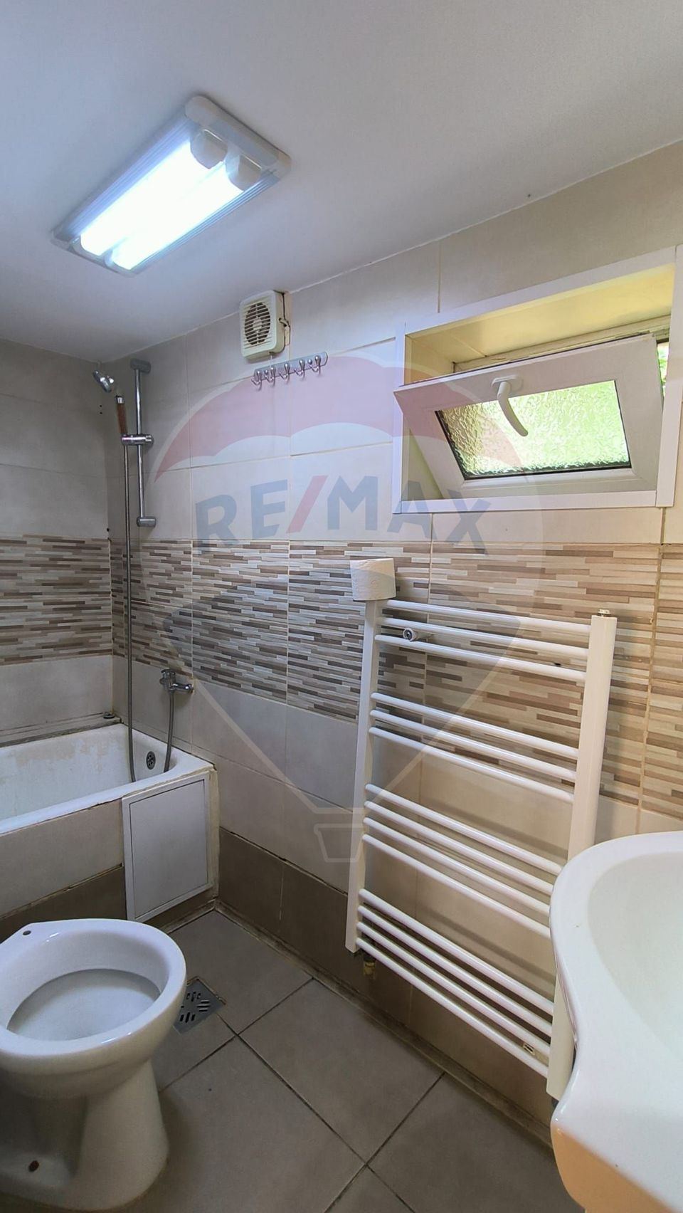 3 room House / Villa for sale, Nord-Est area