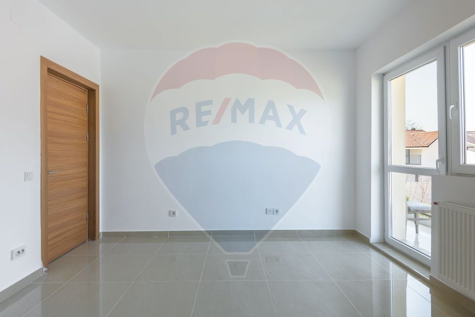 Casă  |  4 camere  |  Bragadiru-Varteju |