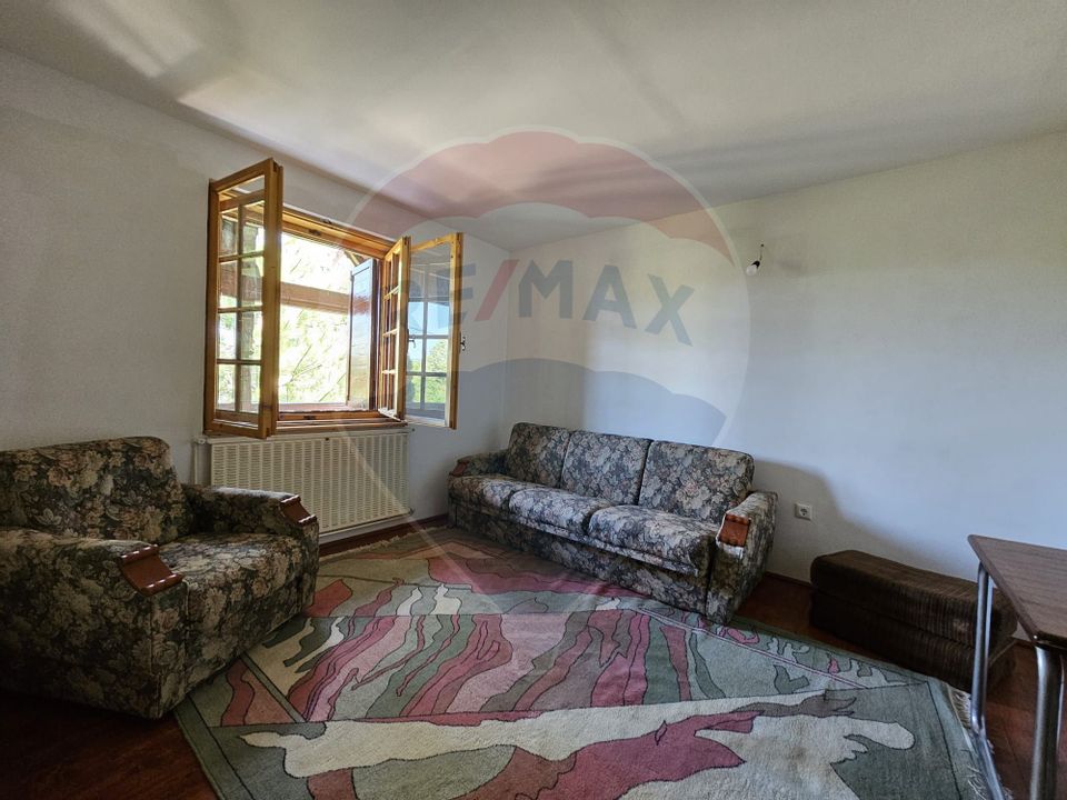 6 room House / Villa for sale