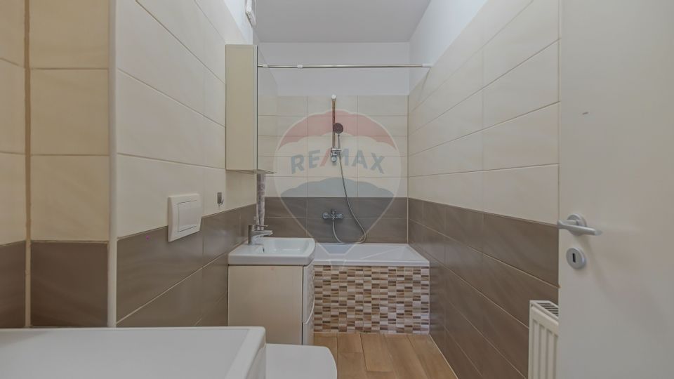 !! REZERVAT !! Apartament in vila, 3 camere, Nicolae Labis, Tractorul