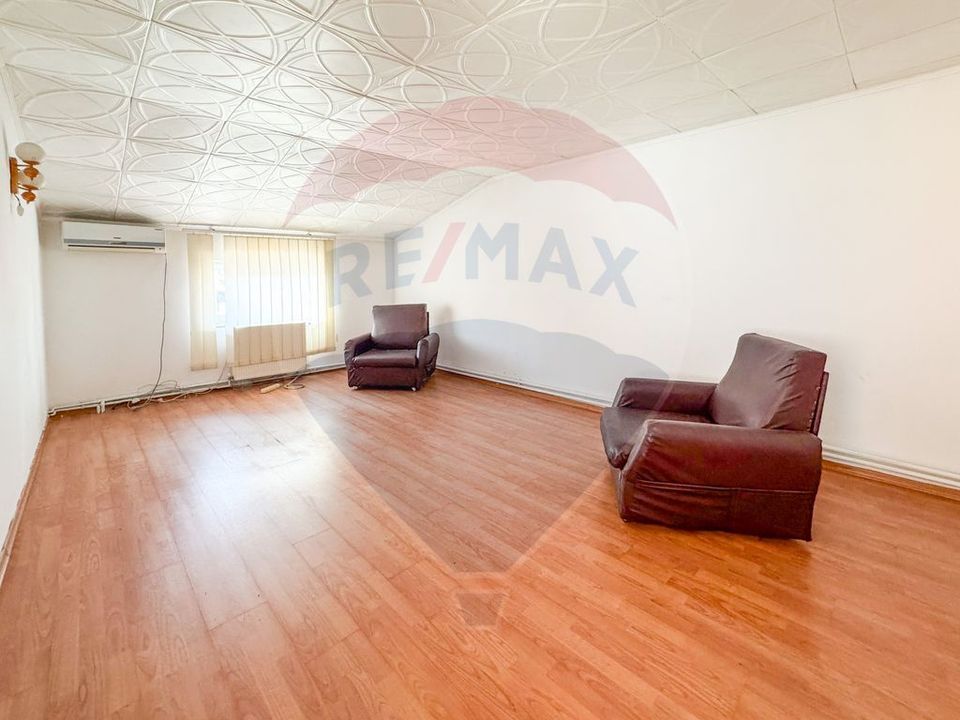 Multifunctional building D+P+E+M located in Constanta, Baba Novac area