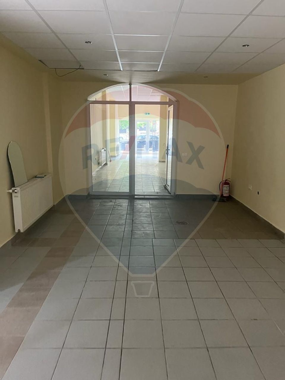 De inchiriat Spațiu comercial stradal zona Universitatii