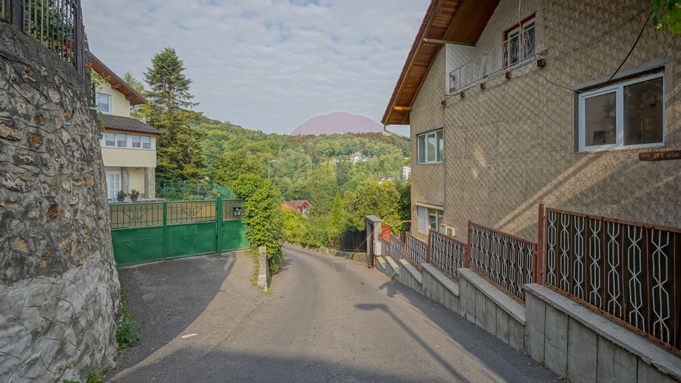 6 room House / Villa for sale, Brasovul Vechi area