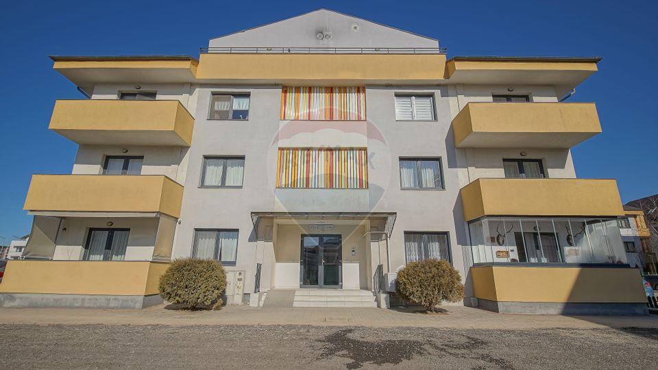 Apartament de 2 camere cu parcare si boxa in Tractorul