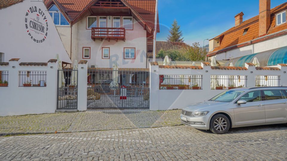 CASA CU SPATIU COMERCIAL SI PARCARE | PIATA UNIRII 12BIS BRASOV SCHEI