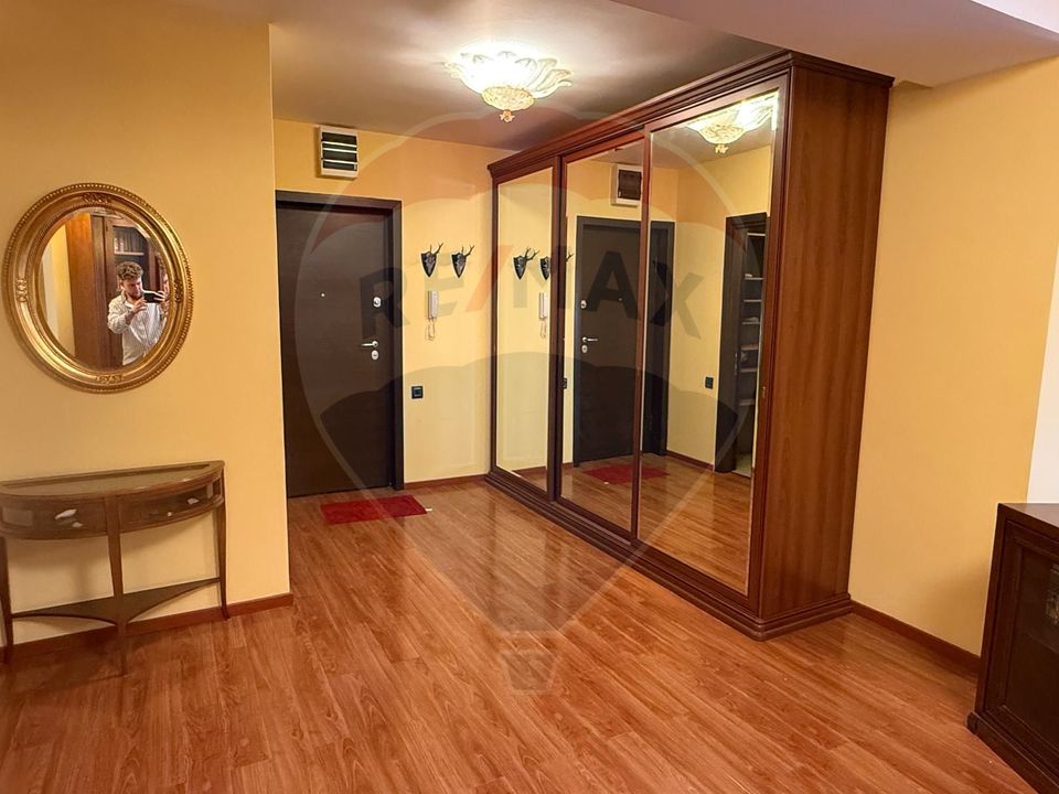 4 room Apartment for rent, Nordului area