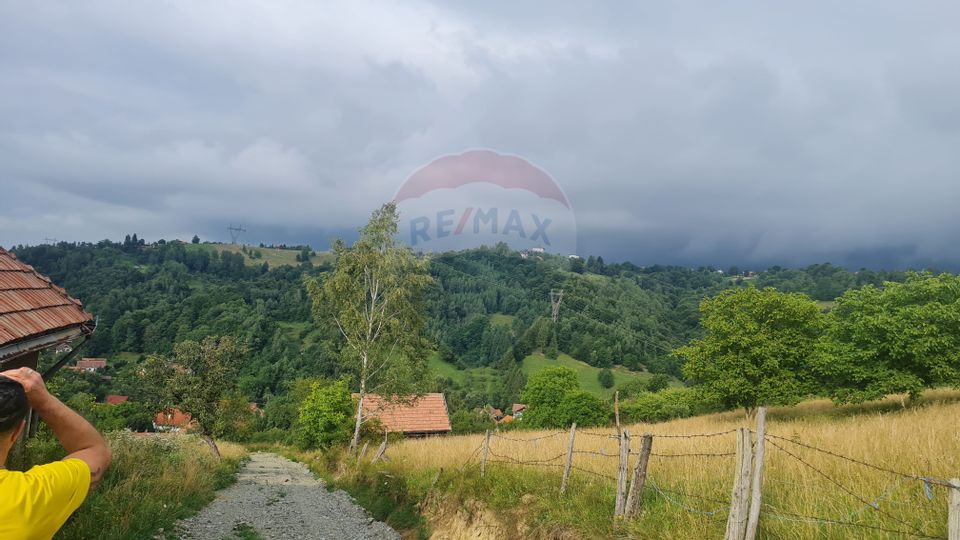 Teren 1,070mp Bran / Strada Festung