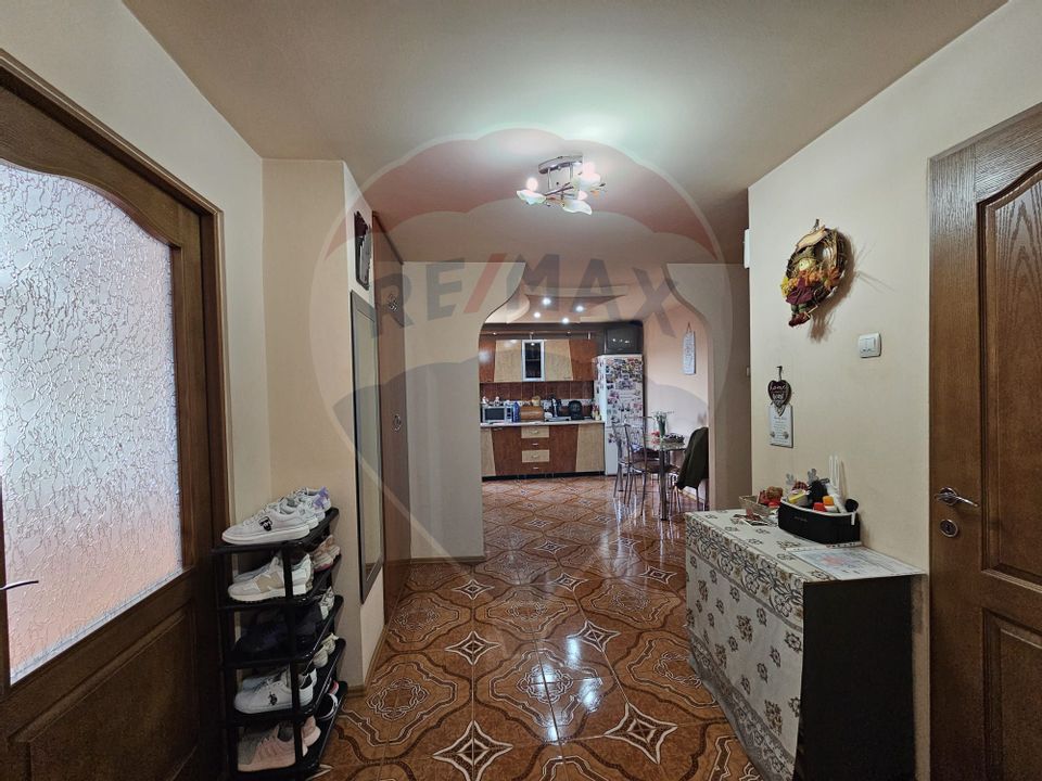 3 room Apartment for sale