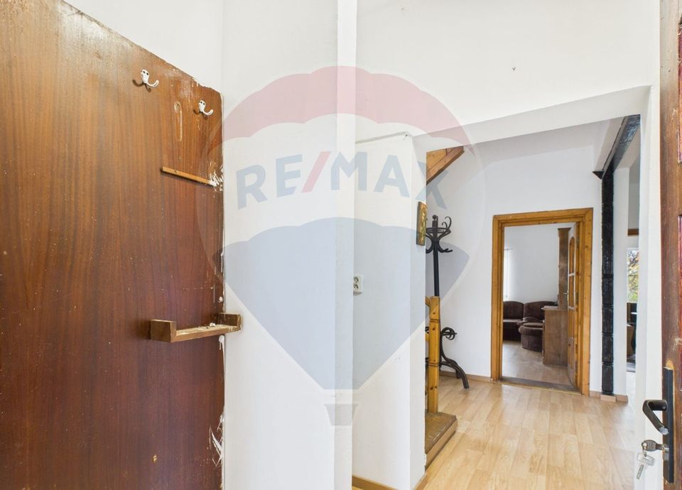 5 room House / Villa for sale