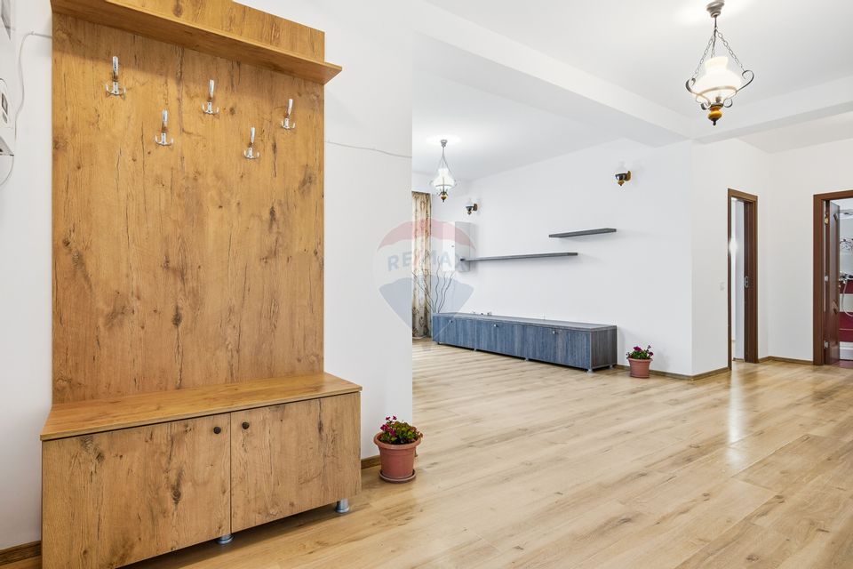 Apartament spațios cu 5 camere de vânzare I Comision 0%