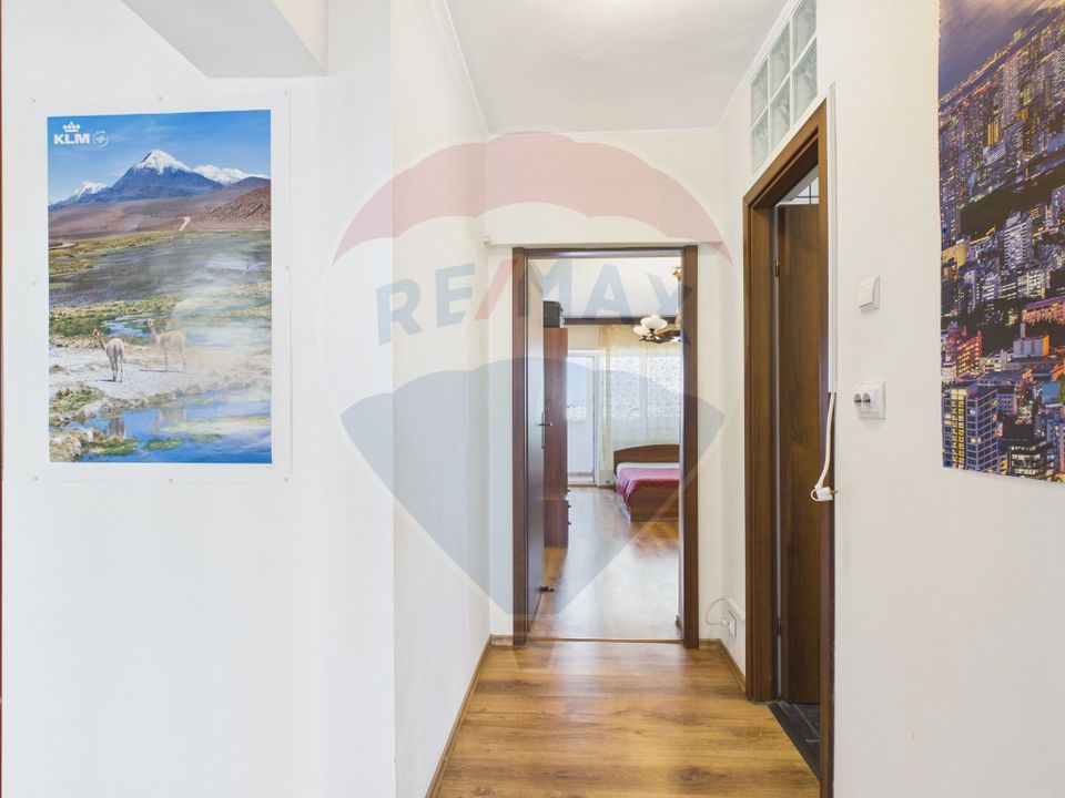 De vanzare | Apartament 4 camere pe Stefan cel Mare, Bucuresti