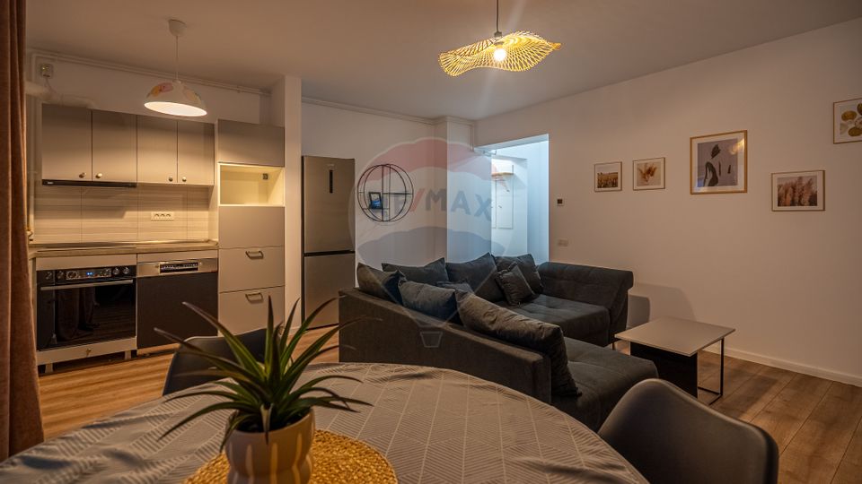 Apartament cu 2 camere de închiriat/Pet-friendly