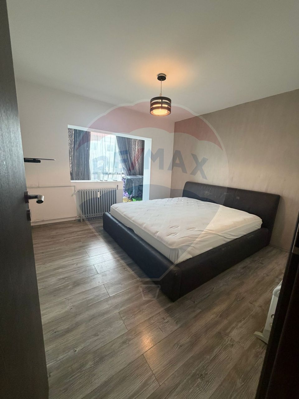 3 decomandate, etaj 3/4, 73mp, bilateral