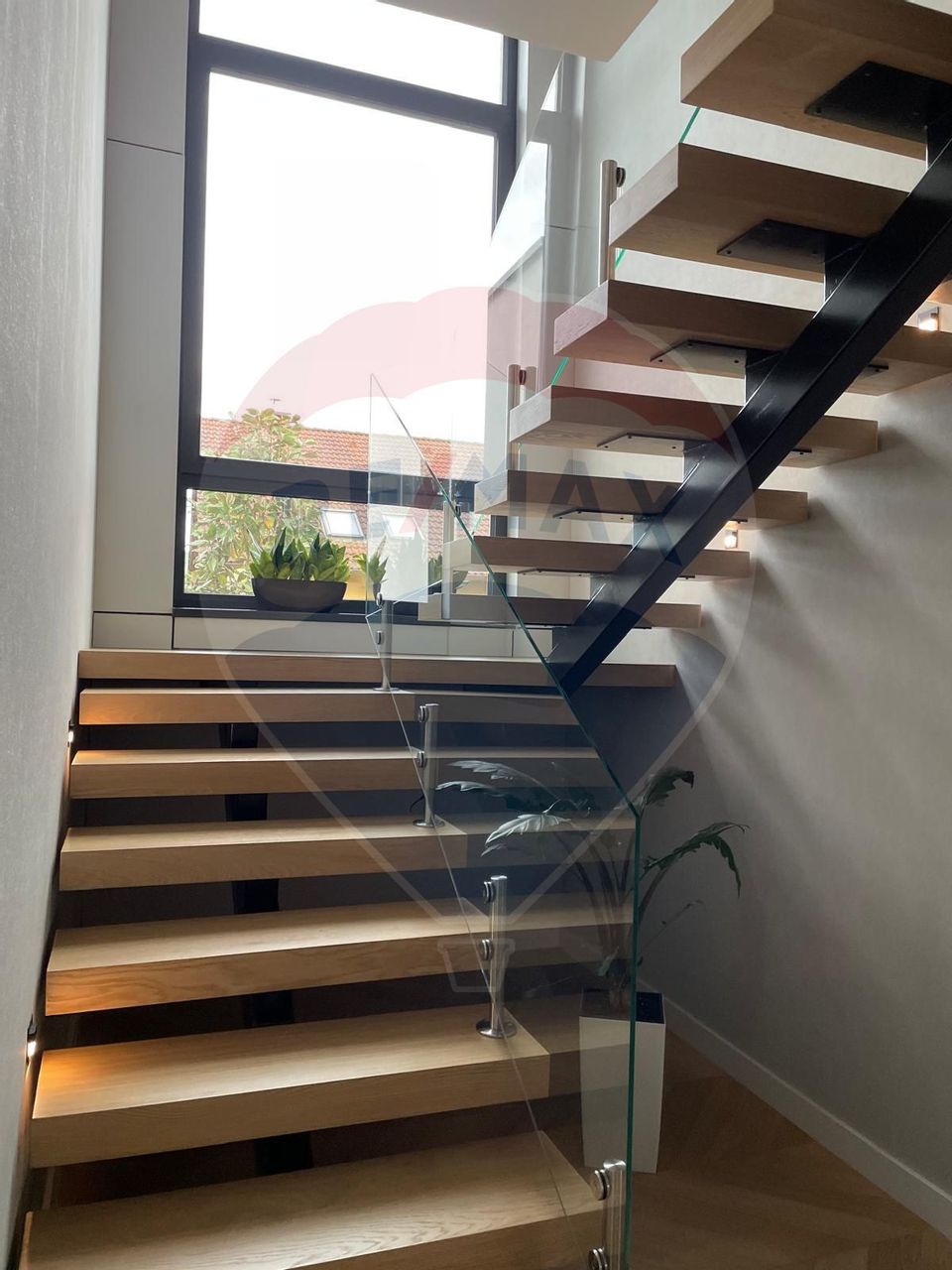 Casă exclusivista care combină perfect luxul și funcționalitatea