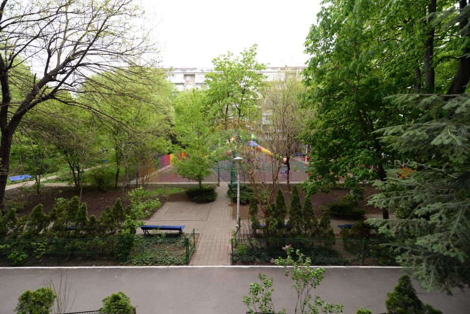 Apartament cu 2 camere de vanzare 46mp Piata Sudului