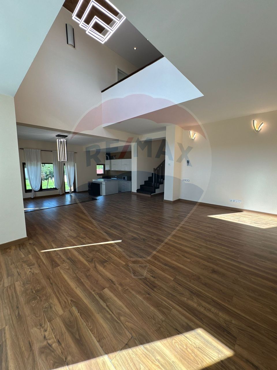 4 room House / Villa for rent, Lascar Catargiu area