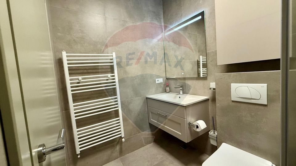 2 room Apartment for rent, Orasul Vechi area