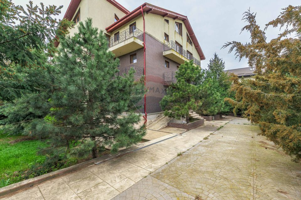 30 room House / Villa for rent